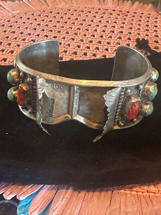 Huge Men’s Vintage Cuff - Picture 2 of 10